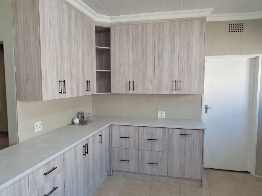 3 Bedroom Property for Sale in Odendaalsrus Free State